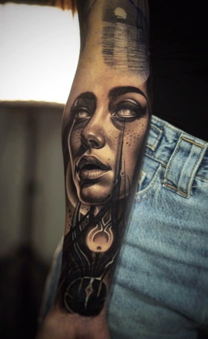 Realistic Black & Grey tattoo by Charly Ávila